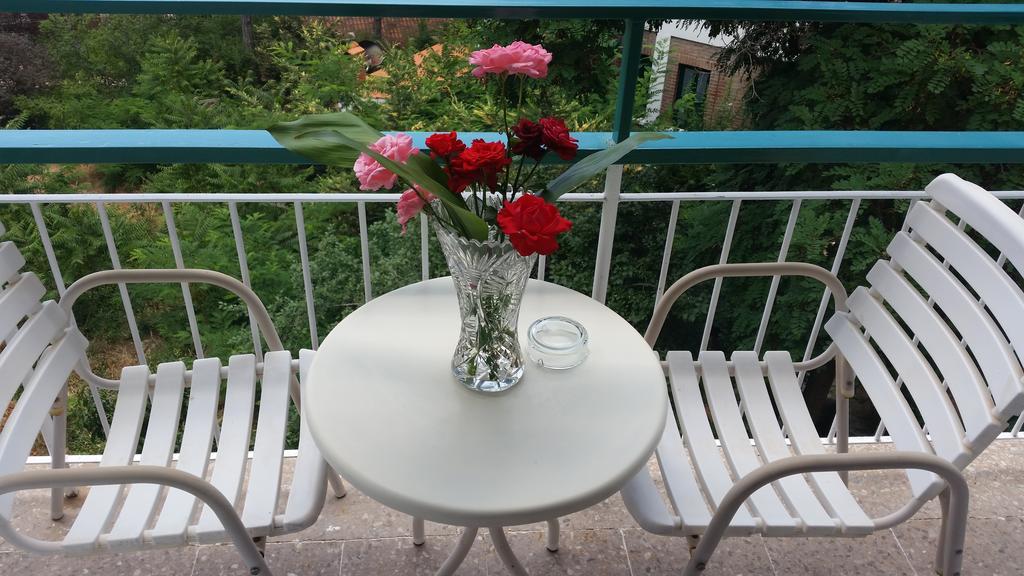 Edelweiss Hotel Platres Rum bild